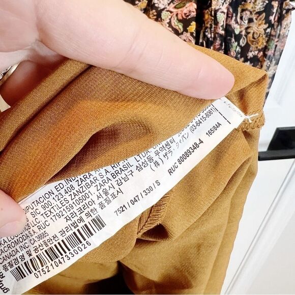 Zara Floral Print Midi Dress with deep V back black Size S - Picture 12 of 13